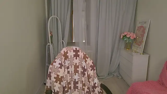 Snapshot of LovelyJessie chatting on 17, 11, 2025 LovelyJessie online show from 17, 11, 2025