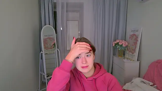 Snapshot of LovelyJessie chatting on 20, 11, 2025 LovelyJessie online show from 20, 11, 2025