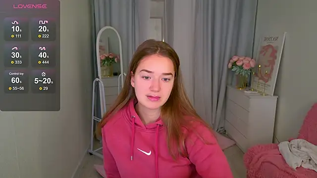 Snapshot of LovelyJessie chatting on 27, 11, 2025 LovelyJessie online show from 27, 11, 2025