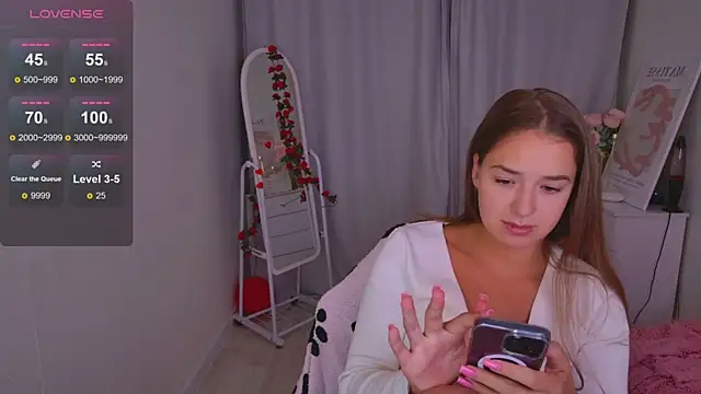 Snapshot of LovelyJessie chatting on 27, 2, 2026 LovelyJessie online show from 27, 2, 2026