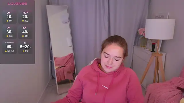 LovelyJessie online show from 26, 4, 2026