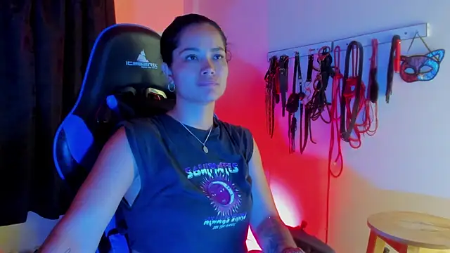 scarlet-kennedy98 online show from 2, 12, 2025