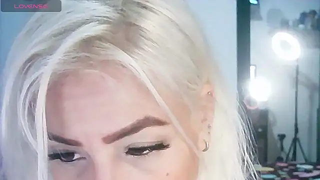 Snapshot of LuCKy_JoK chatting on 17, 3, 2025 LuCKy JoK online show from 17, 3, 2025