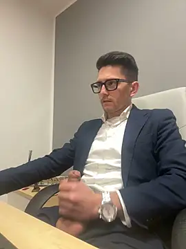 masterboss  online show from 6, 3, 2025