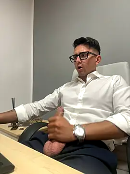 masterboss  online show from 9, 9, 2025