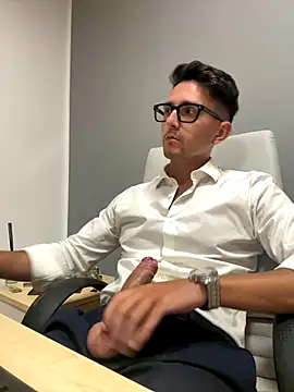 masterboss  online show from 13, 9, 2025