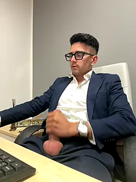 masterboss  online show from 3, 10, 2025