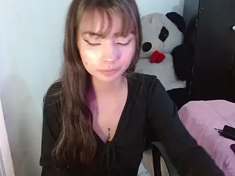  annie rosse online show from 5, 3, 2026