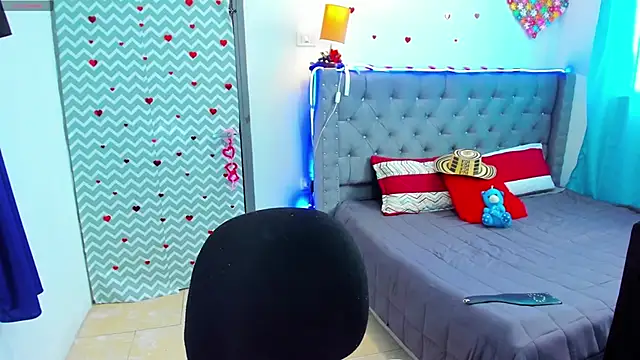 Snapshot of Sara-Murray chatting on 27, 2, 2025 Sara-Murray online show from 27, 2, 2025