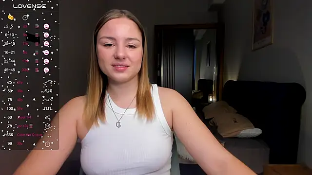 ThreeshaWhite online show from 13, 3, 2025