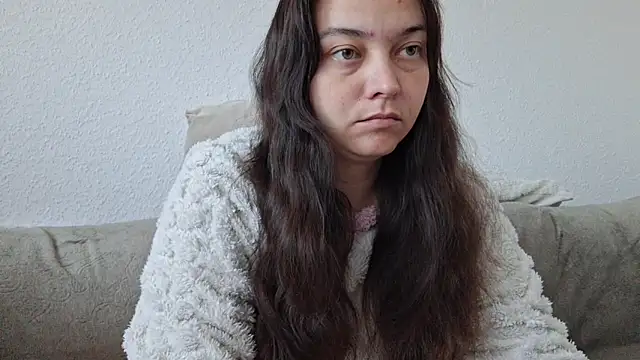 Cyndee Winter online show from 28, 9, 2025