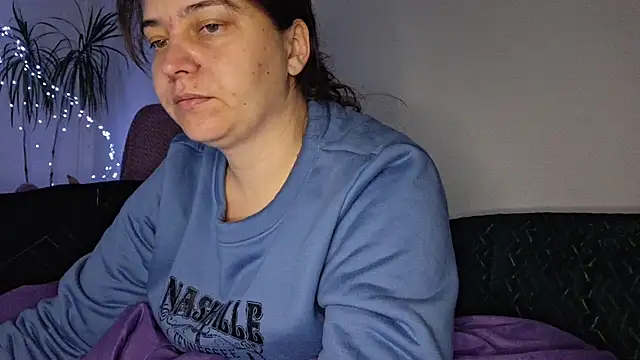 Cyndee Winter online show from 16, 11, 2025