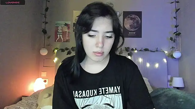 Snapshot of Anisawithlove chatting on 17, 12, 2024 Anisawithlove online show from 17, 12, 2024