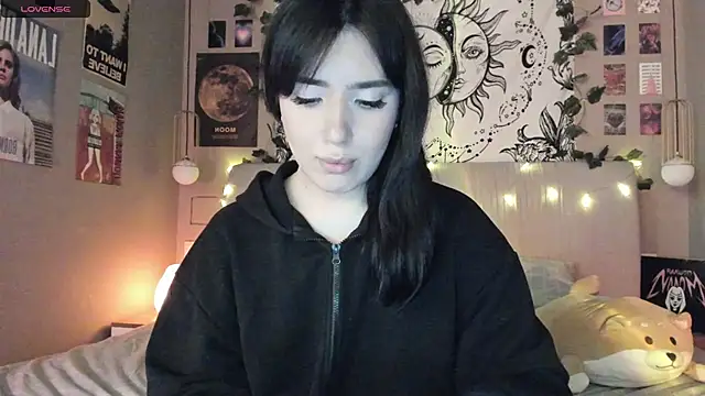 Snapshot of Anisawithlove chatting on 13, 1, 2025 Anisawithlove online show from 13, 1, 2025