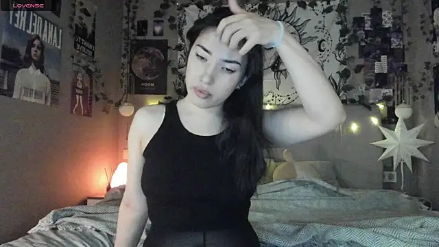 Snapshot of Anisawithlove chatting on 14, 2, 2025 Anisawithlove online show from 14, 2, 2025