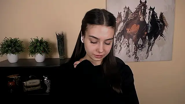 Lili magic online show from 11, 3, 2026