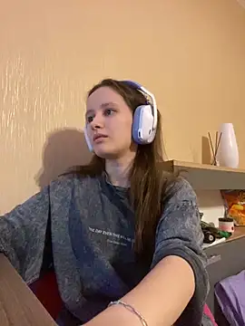 babywaifu online show from 9, 2, 2025