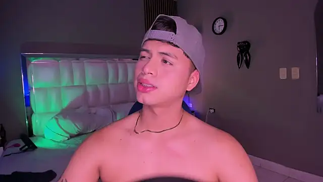 Snapshot of Niicky1_ chatting on 11, 9, 2025 Niicky1 online show from 11, 9, 2025