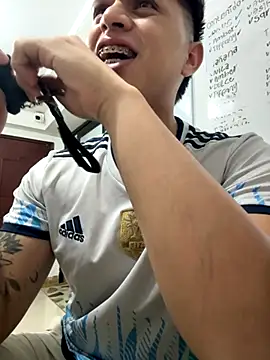 Snapshot of Niicky1_ chatting on 26, 9, 2025 Niicky1 online show from 26, 9, 2025