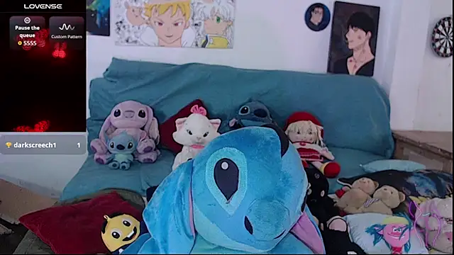 kitty22  online show from 4, 11, 2025