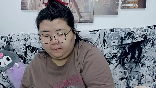 Snapshot of Nadine_asian chatting on 20, 12, 2024 Nadine asian online show from 20, 12, 2024