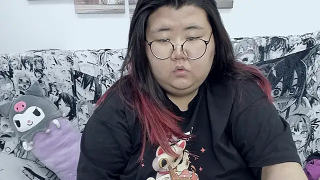 Snapshot of Nadine_asian chatting on 3, 1, 2025 Nadine asian online show from 3, 1, 2025