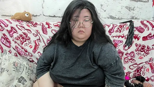 Snapshot of Nadine_asian chatting on 2, 7, 2026 Nadine asian online show from 2, 7, 2026