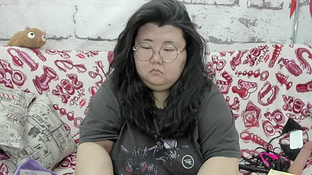 Snapshot of Nadine_asian chatting on 16, 7, 2026 Nadine asian online show from 16, 7, 2026