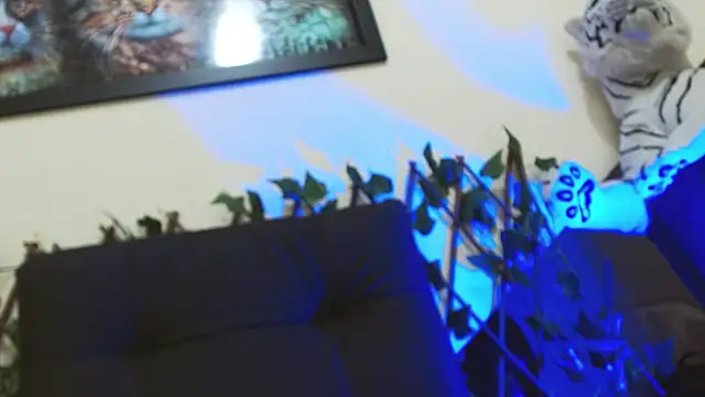 Snapshot of lady_scarlettt chatting on 6, 3, 2025 lady scarlettt online show from 6, 3, 2025