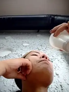 Snapshot of lady_scarlettt chatting on 17, 1, 2026 lady scarlettt online show from 17, 1, 2026