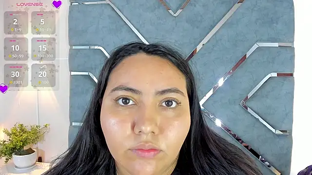LucciaPorter online show from 26, 7, 2026