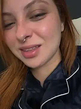 izyzys baker online show from 25, 4, 2026