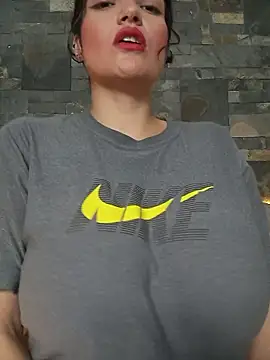 Snapshot of passionate_love22 chatting on 4, 12, 2025 passionate love22 online show from 4, 12, 2025