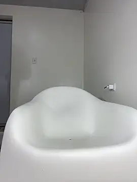  touchme online show from 27, 4, 2026