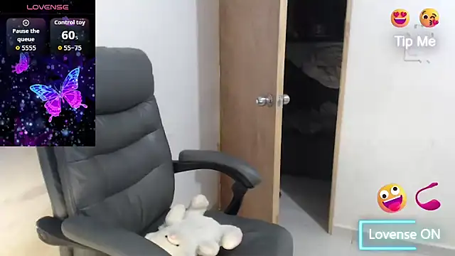 sweettmiah online show from 15, 4, 2026