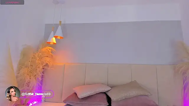 Snapshot of sofia_pamela chatting on 6, 3, 2026 sofia pamela online show from 6, 3, 2026