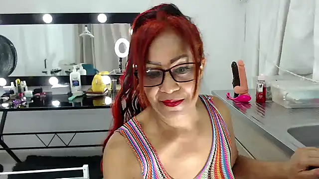 Snapshot of keyla-sensual chatting on 5, 5, 2026 keyla-sensual online show from 5, 5, 2026