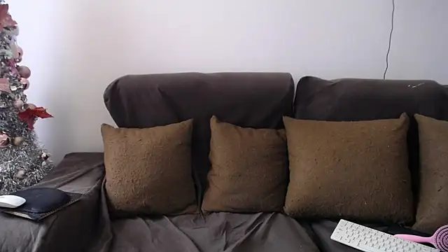 Snapshot of sara_winehouse1 chatting on 13, 1, 2025 sara winehouse1 online show from 13, 1, 2025