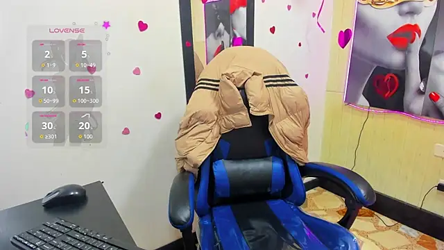 sara winehouse1 online show from 25, 4, 2026