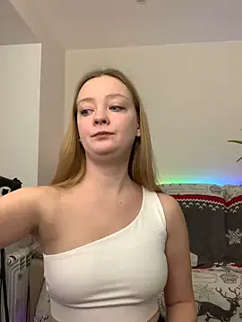 Radiants two online show from 7, 12, 2024