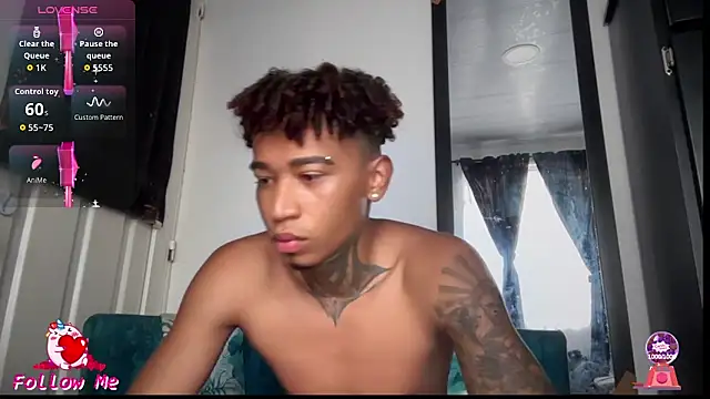 sexy blacks  online show from 15, 11, 2025