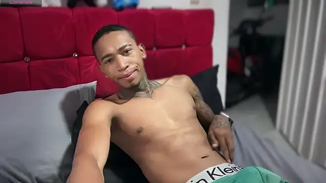 sexy blacks  online show from 27, 3, 2026