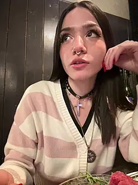 ShannonShanny online show from 5, 2, 2026