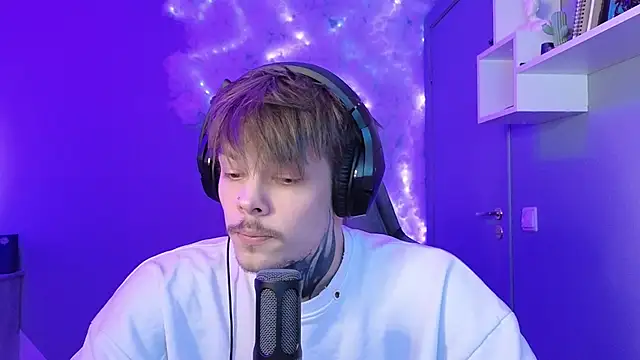 DENIS HERE online show from 22, 1, 2025