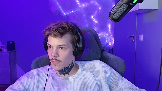 DENIS HERE online show from 25, 1, 2025