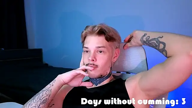 DENIS HERE online show from 22, 4, 2026