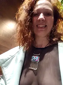 Exhibitionsplit online show from 28, 4, 2026