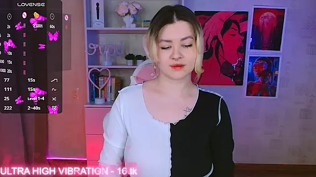 cutie mili online show from 16, 2, 2025