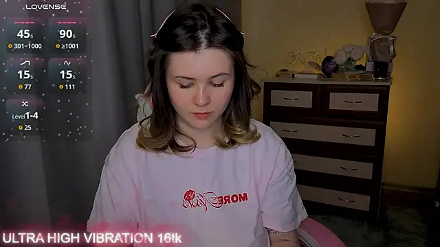 cutie mili online show from 20, 3, 2026