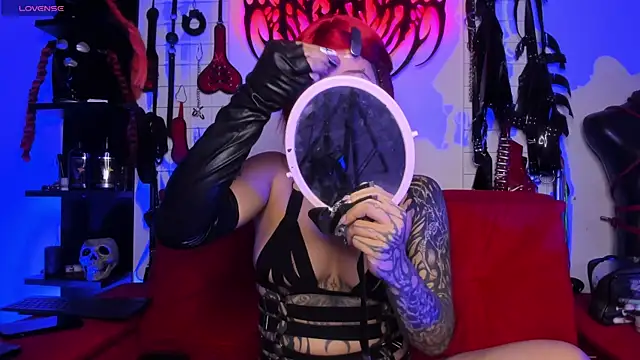 Snapshot of irregular_fetish_ chatting on 15, 11, 2025 irregular fetish online show from 15, 11, 2025